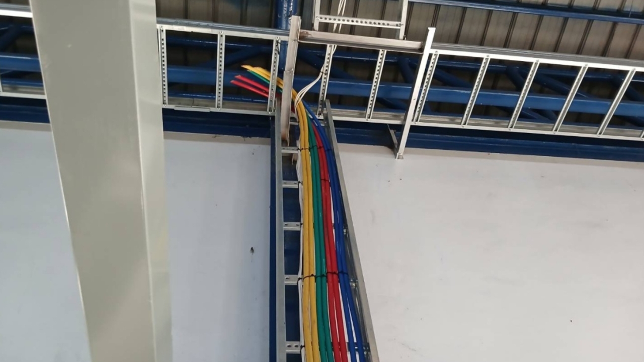 悬赏5万泰铢追捕盗窃铜电缆团伙，损失超千万