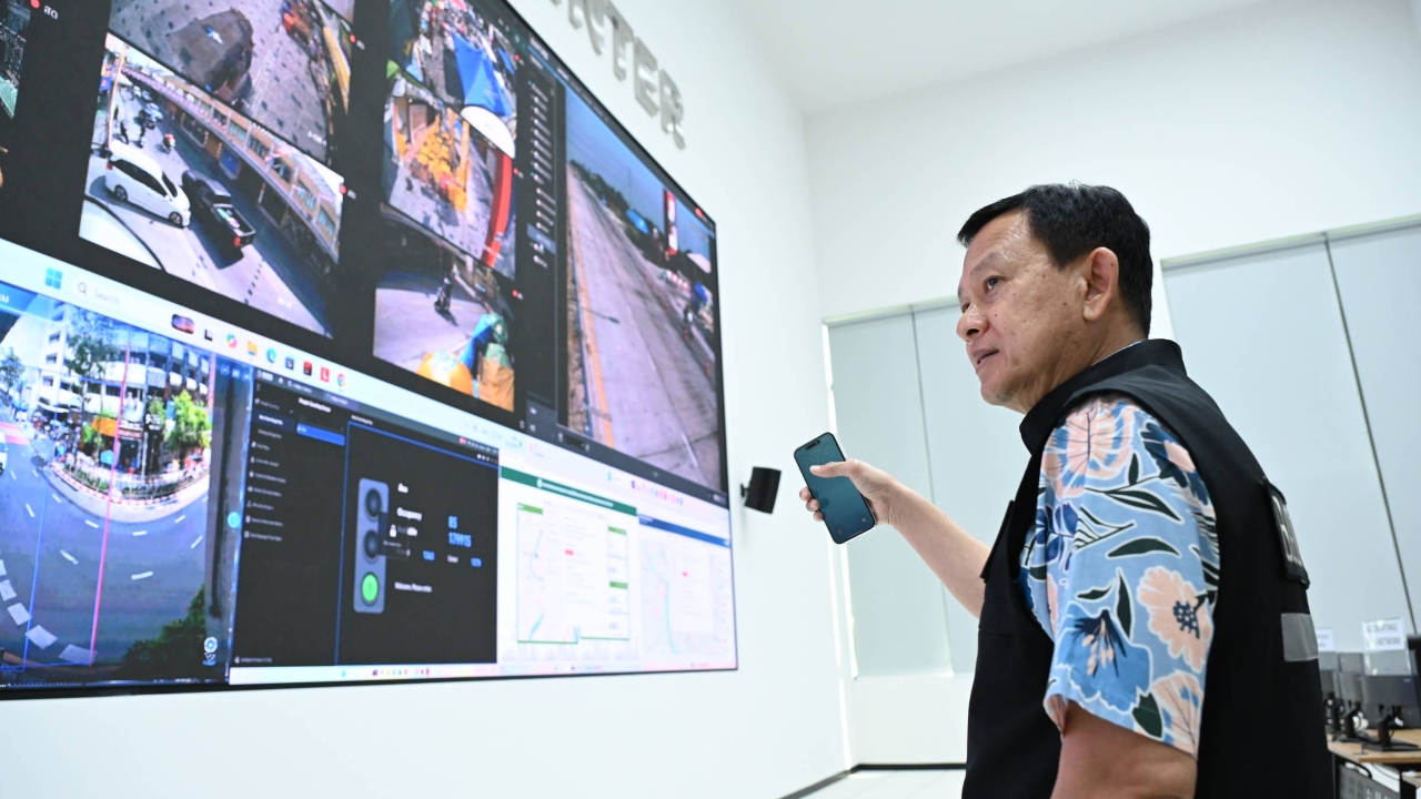 曼谷宋干节期间实时监控秩序，加强传统泼水安全