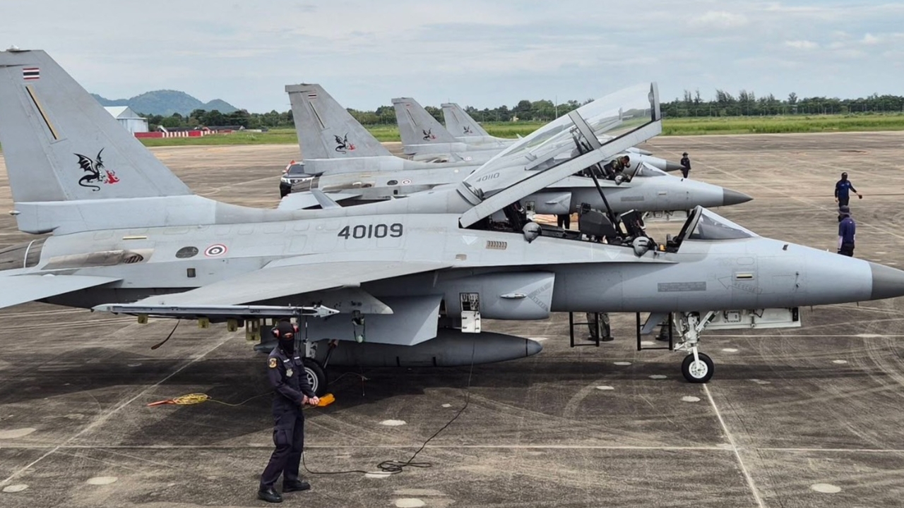 泰国空军下令调查T-50教练机滑出跑道事故，飞行员安全